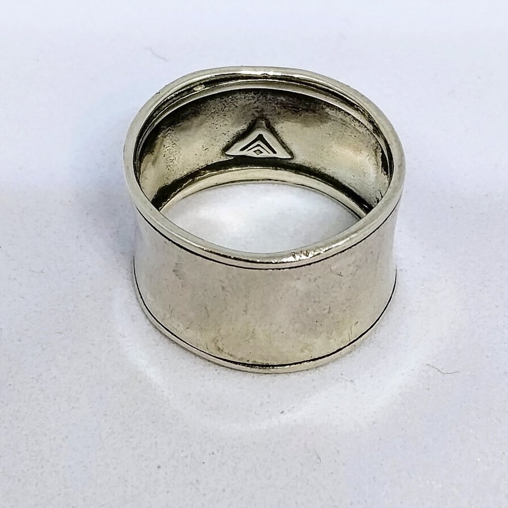 Silpada Hammered Cuff ring